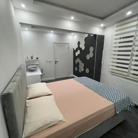 Apartment In The Heart Of The *